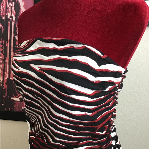 Express - Picture 2 of 4